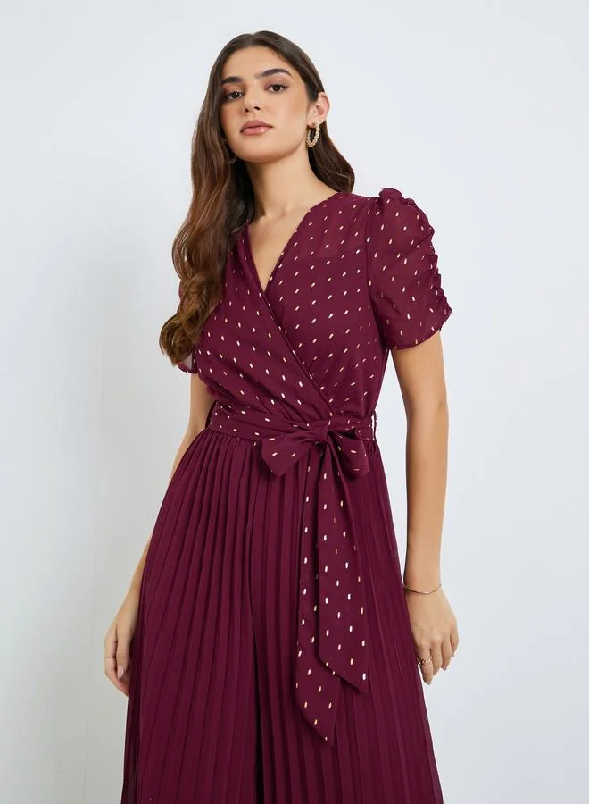 ستايلي جمبسوتبأرجل واسعة وتفاصيل دوبي لوريكس